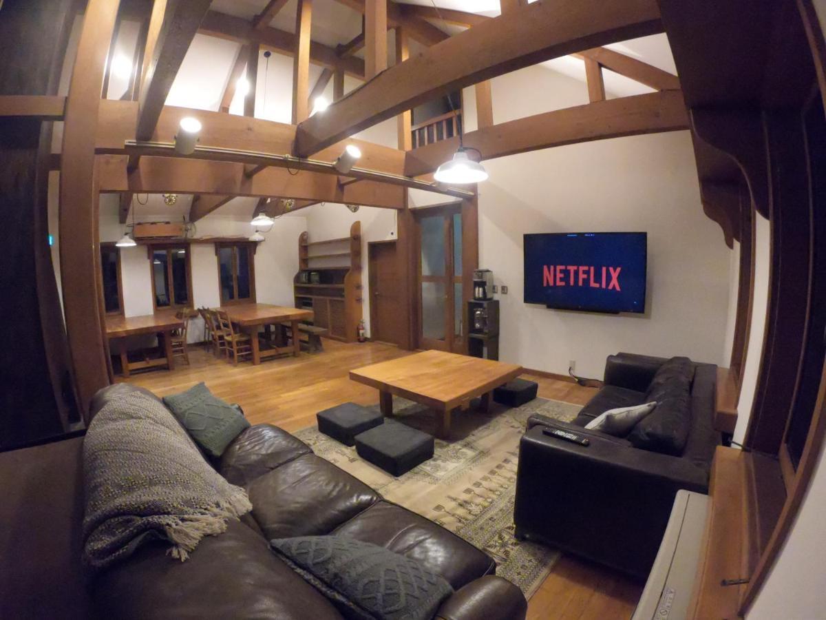 Bed and Breakfast The Joint Hakuba Exterior foto